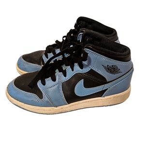 Air Jordan 1 Mid “University Blue/Black” – Youth Size 4 – Gently Used